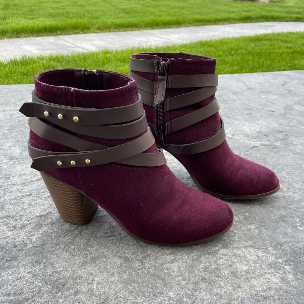 Womens Material Girl Bootie - Size 7.5